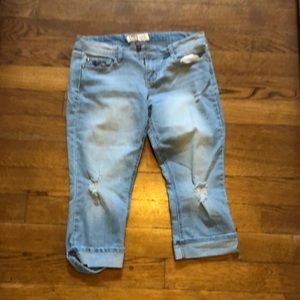 Capri jeans